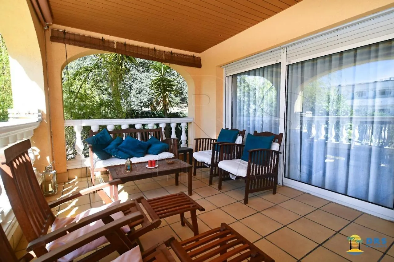Villa Miraflores-Center And Beach Λορέτ Ντε Μαρ 0*,